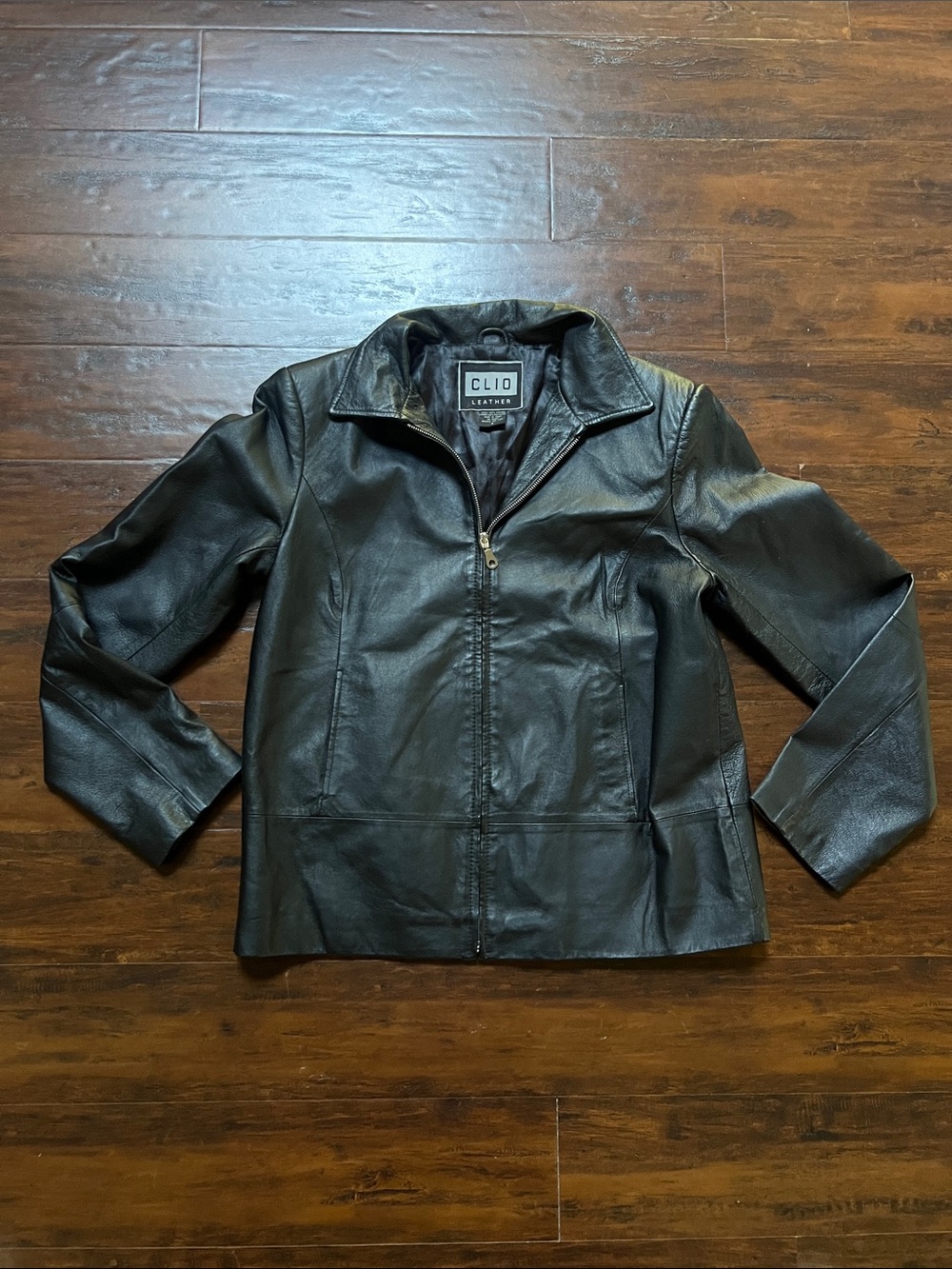CLIO Women’s Black Vintage Zip-Front Leather Jacket Size Small